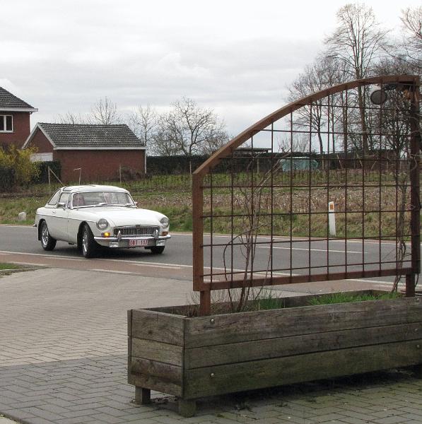 MG Openingsrit vertrek De ploeg in Diepenbeek (8).JPG